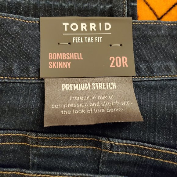 NEW TORRID "Bombshell Skinny" Dark Wash Jeans 20R - Picture 4 of 5